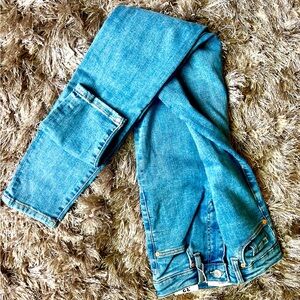 Size 1 Style Explore HighWaisted Skinny Jeans for a Flawless Fit Perfect
